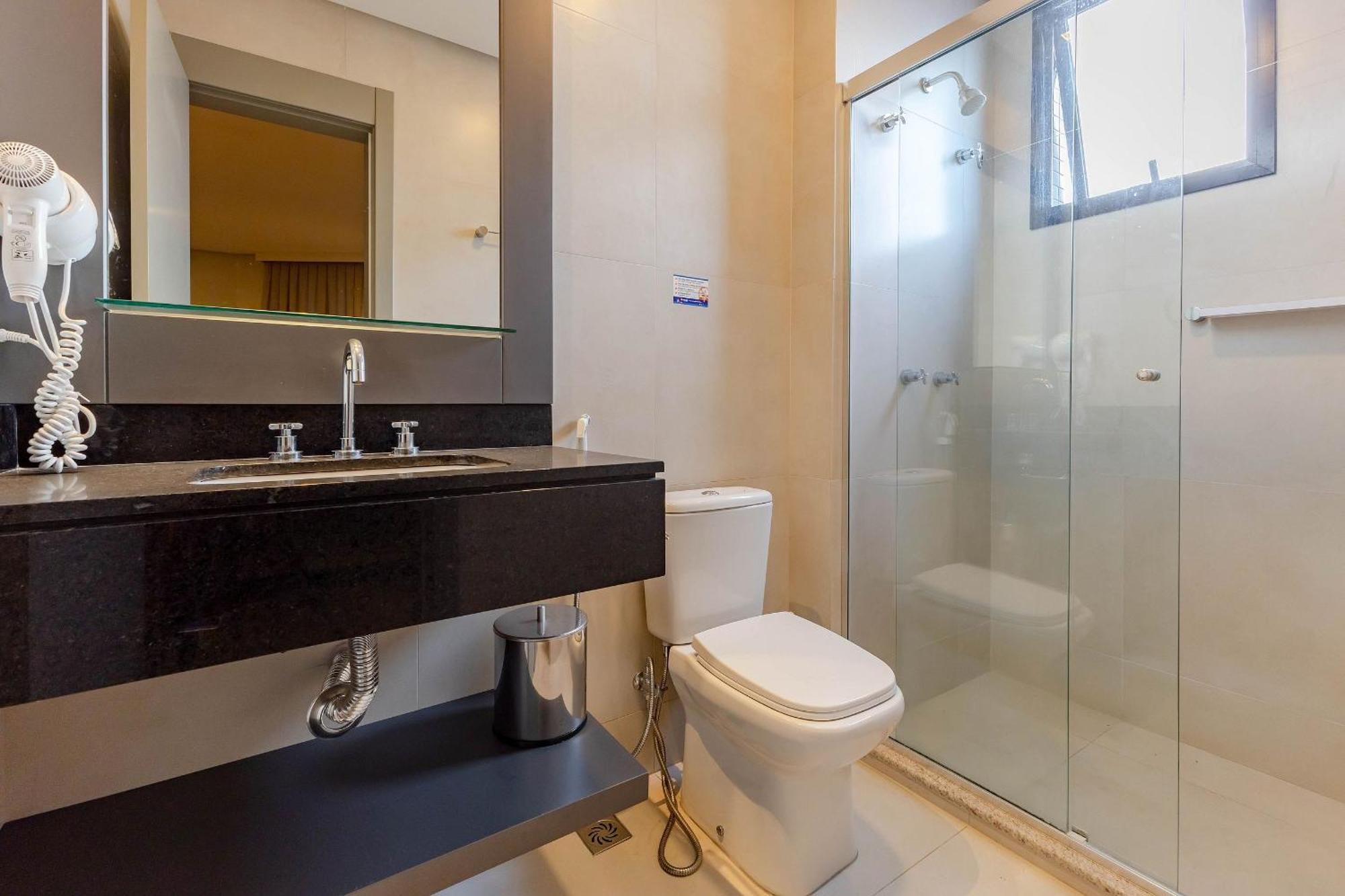 Confortavel Loft Com Vista Para O Mar - Condominio Com Piscina Bombinhas Luaran gambar