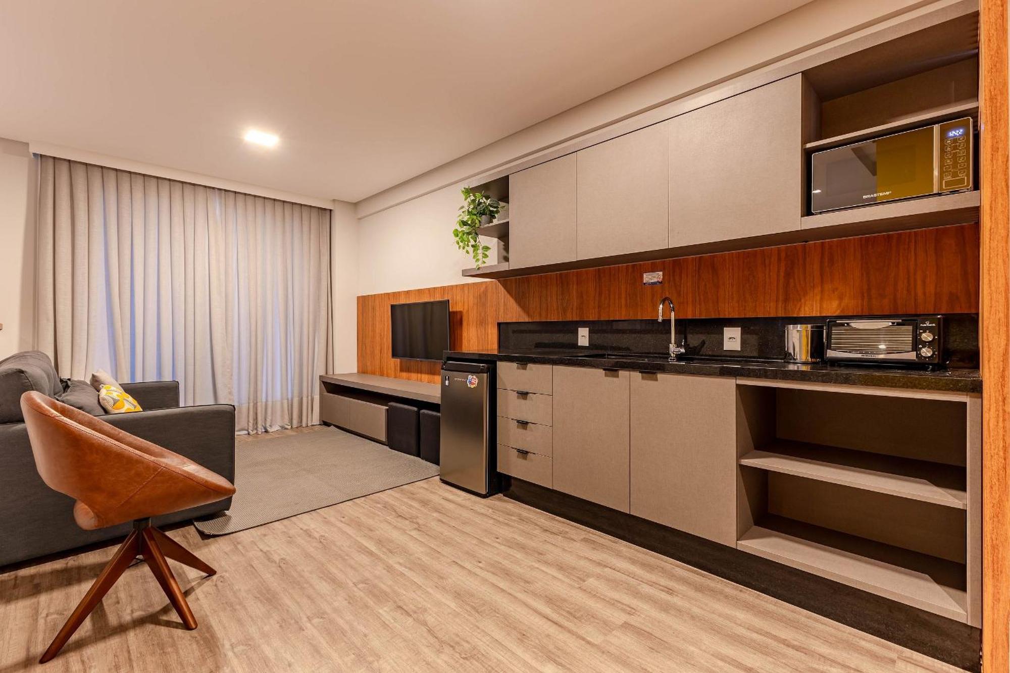 Confortavel Loft Com Vista Para O Mar - Condominio Com Piscina Bombinhas Luaran gambar